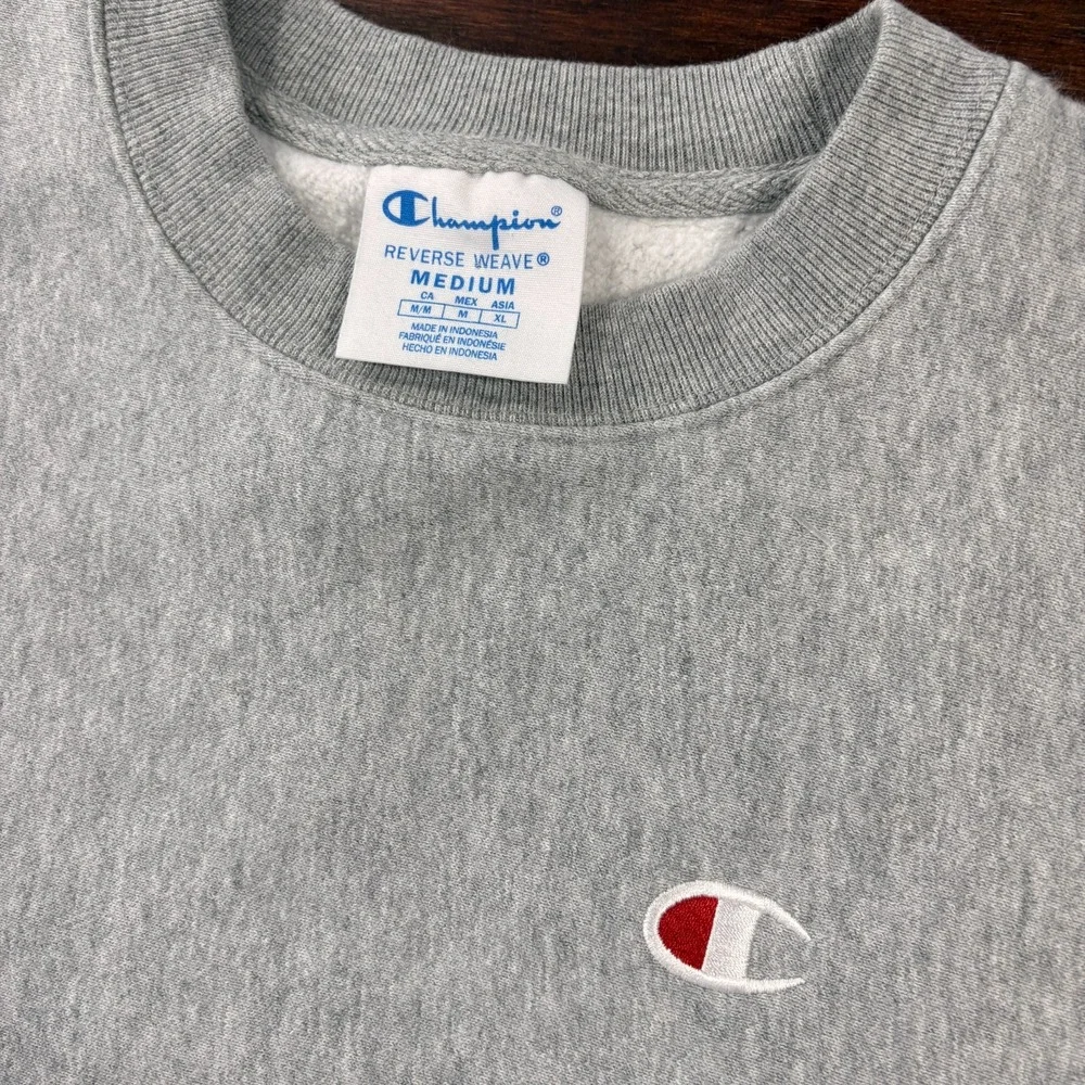 Champion Reverse Weave Mens Crew Sweatshirt M Gray Embroidered Logo Heavyweight